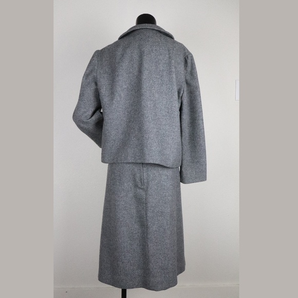 RARE Size 50's/60's Vintage Gray Wool Skirt Suit - Picture 2 of 8